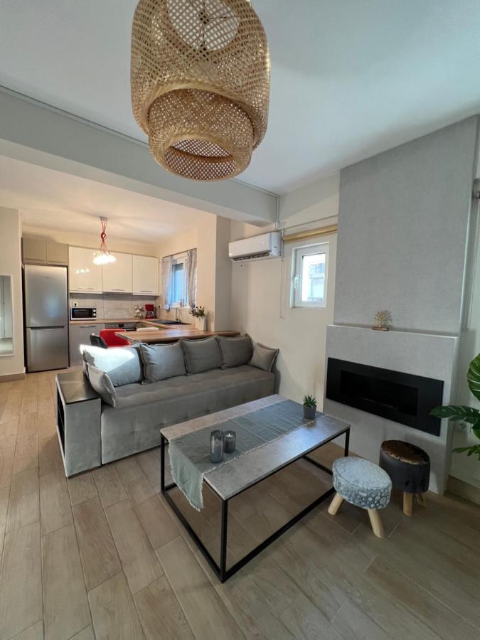 Vicky'S Studio Piraeus Luaran gambar